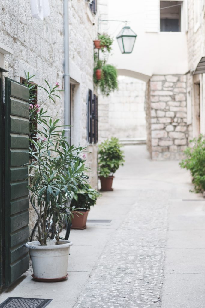 The architecture of Stari Grad, Hvar, Croatia - from travel blog: http://Epepa.eu
