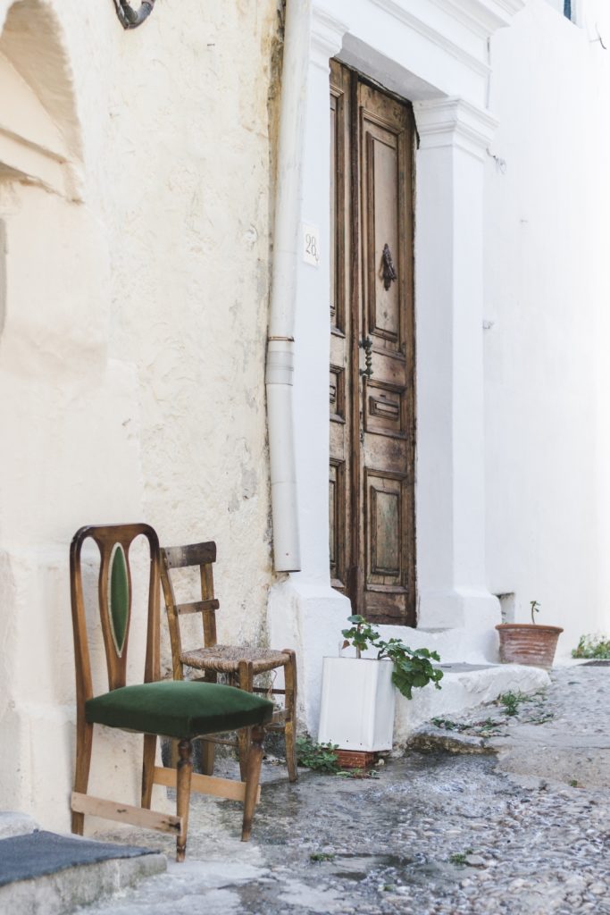 Door in Rhodes Old Town, Greece - from travel blog http://Epepa.eu