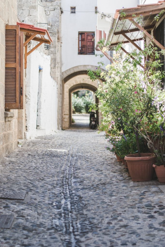 Architecture od the Old Town, Rhodes, Greece - from travel blog http://Epepa.eu