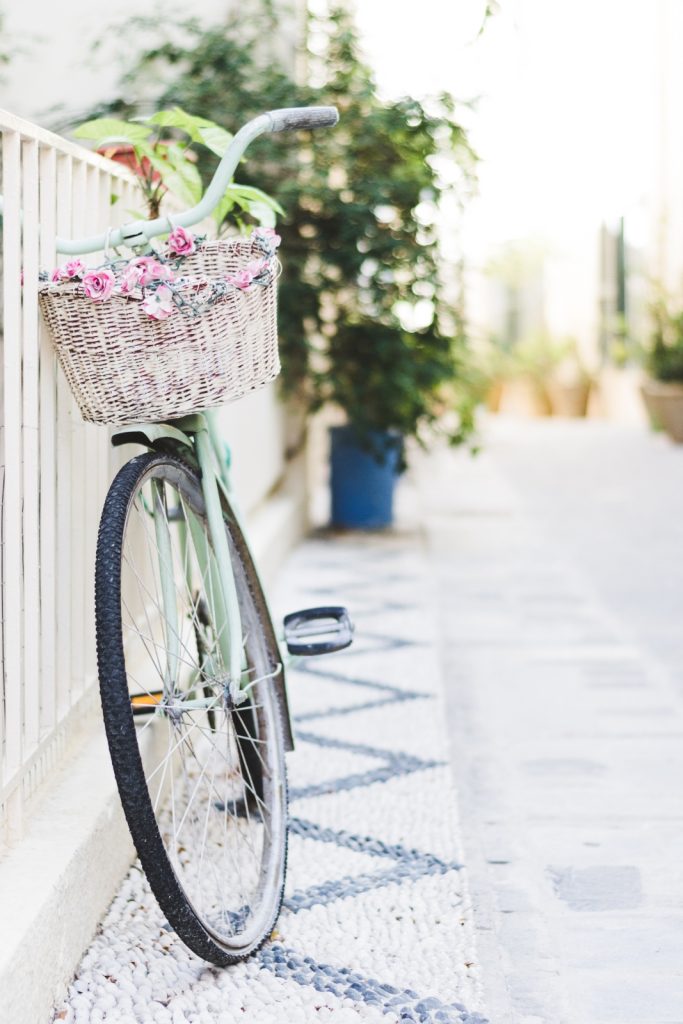 Vintage bicycle in the alleyway of Rhodes Town, Greece - from travel blog: http://Epepa.eu