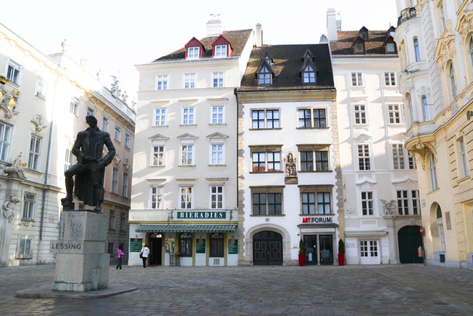 Judenplatz, ładne i spokojne miejsce w centrum Wiednia