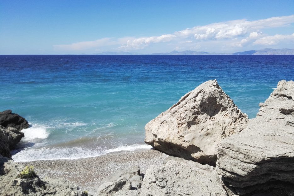 A beach between Rhodes Town and Ixia, Rhodes Island, Greece - from travel blog: https://epepa.eu/