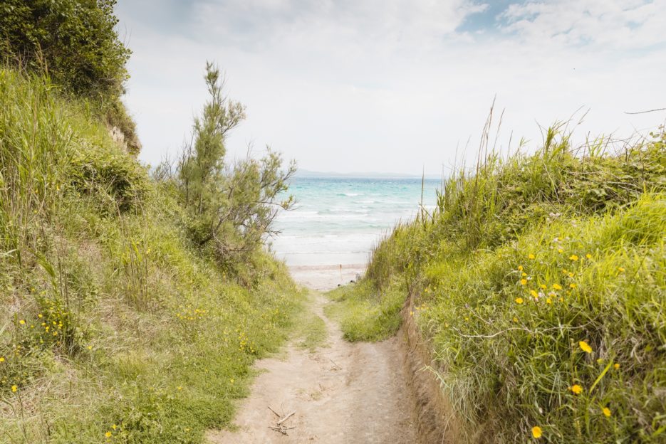 A way to the Bok Beach, Susak Island, Croatia - from travel blog: https://epepa.eu